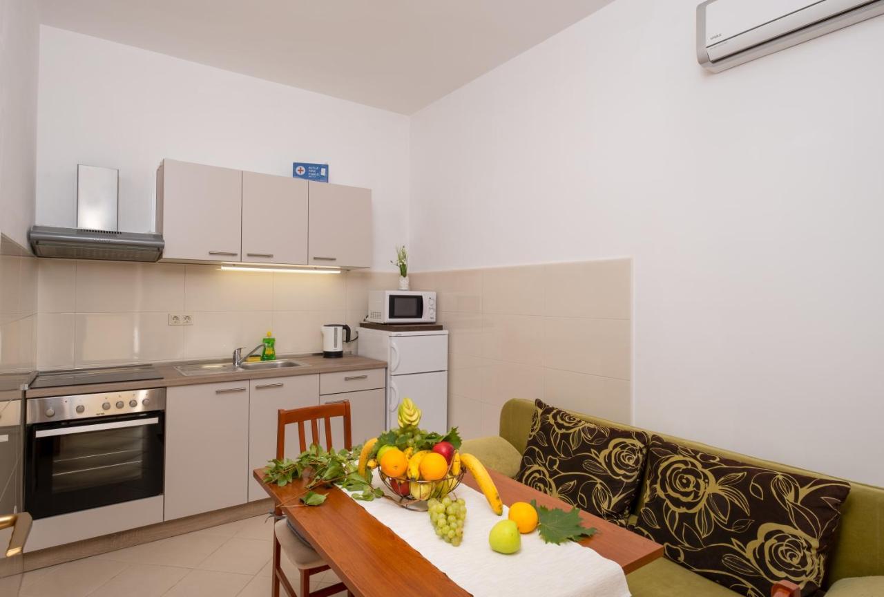 Studio Apartment Brigita Млини Екстериор снимка